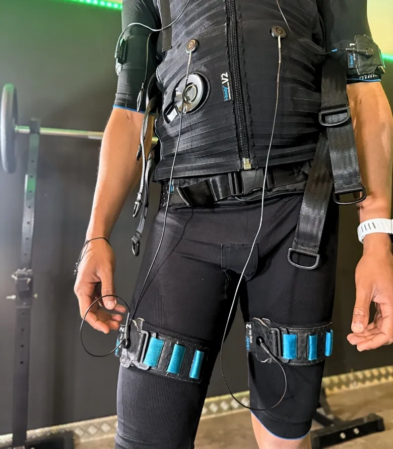 Miha Bodytec EMS-Weste mit Elektroden-Pads